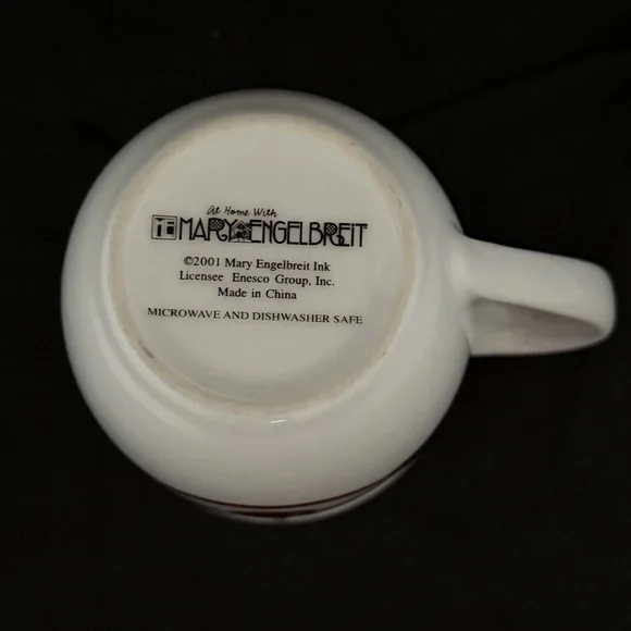 Mary Engelbreit Red Cherry Cameo Mug Hot Cocoa Tea Coffee Cups Green Black Vtg - Picture 6 of 6